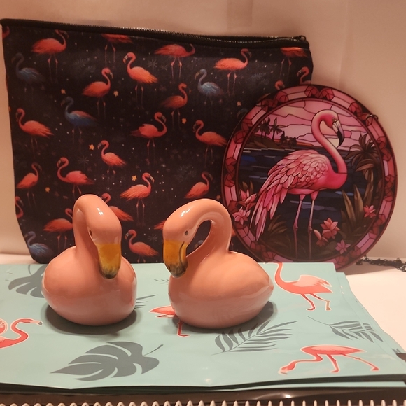 Flamingo Themed Other - Flamingo Paradise Home Decor Set - Pink and Black